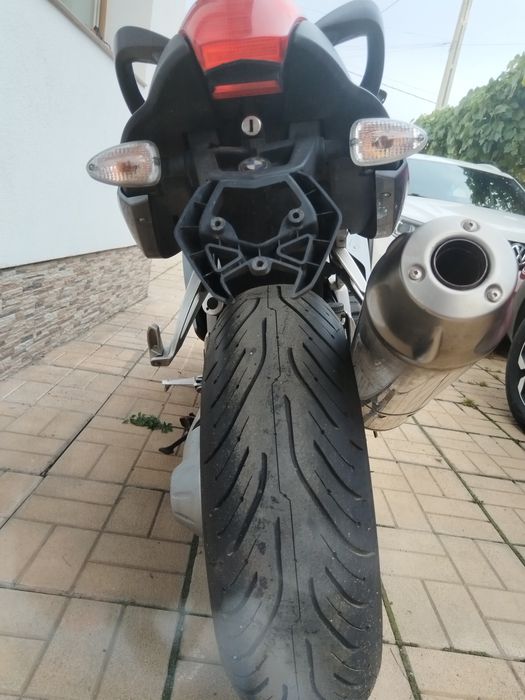 Motocicleta Bmw K1200S