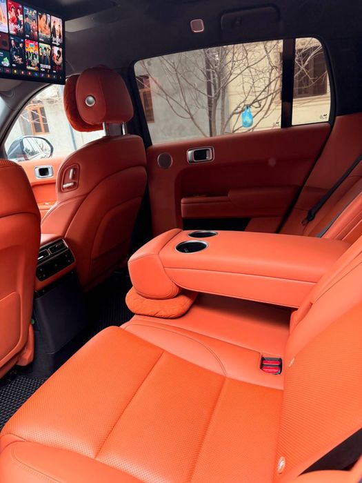 Lixiang Li 7 Ultra 2024 Мокрый асфальт пробег 28000