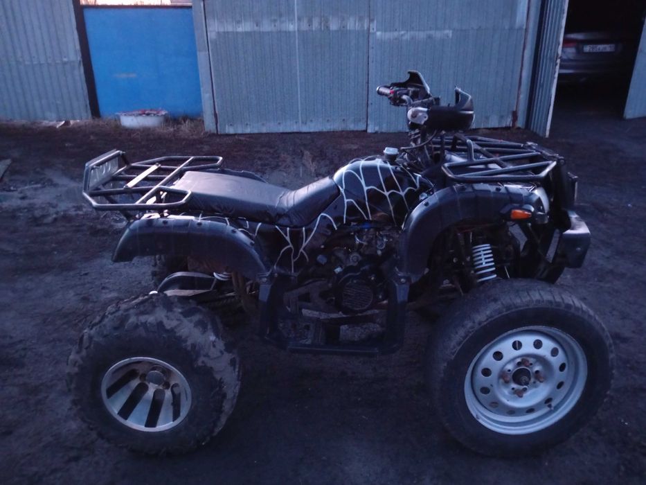 Продам квадроцикл ATV200 торг есть
