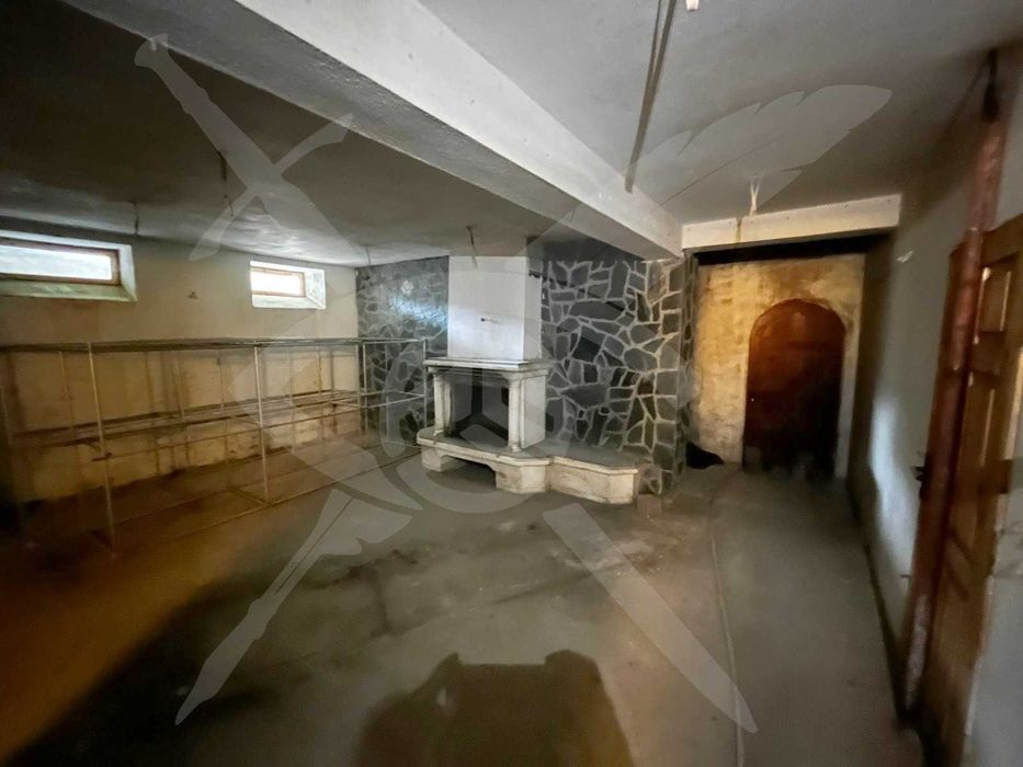 Продава се Промишлена сграда в Стамболийски - 1750 кв.м за 458 €/кв.м - Снимка #10