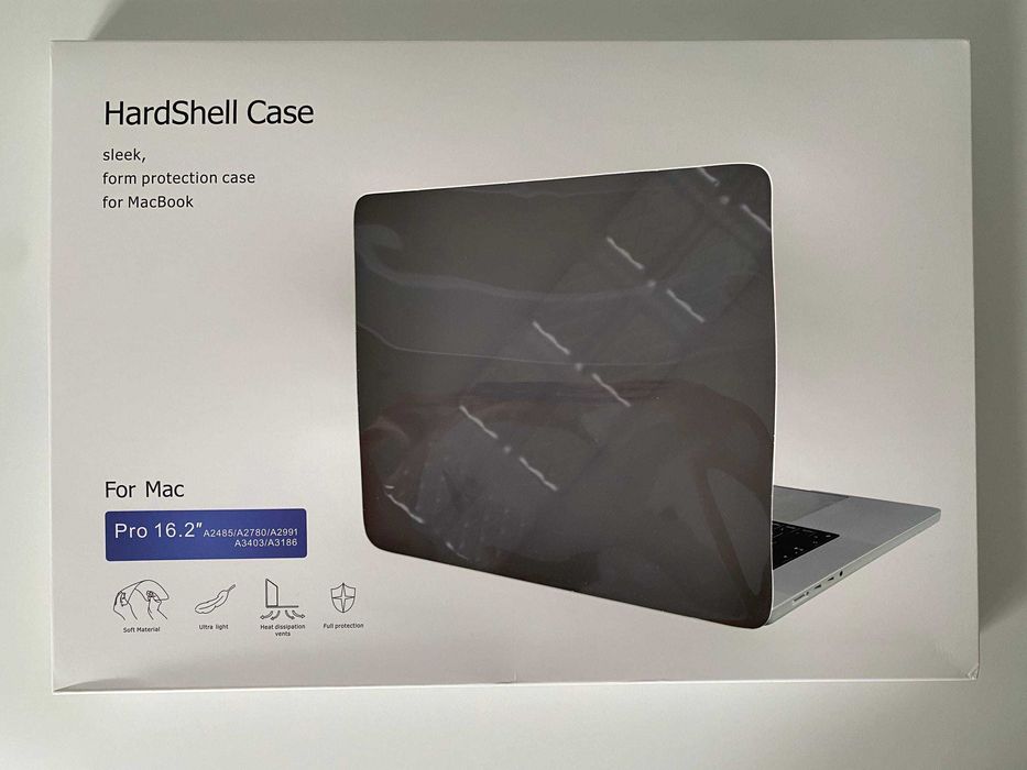 Матовый защитный чехол HardShell Case для MacBook Pro 16.2"