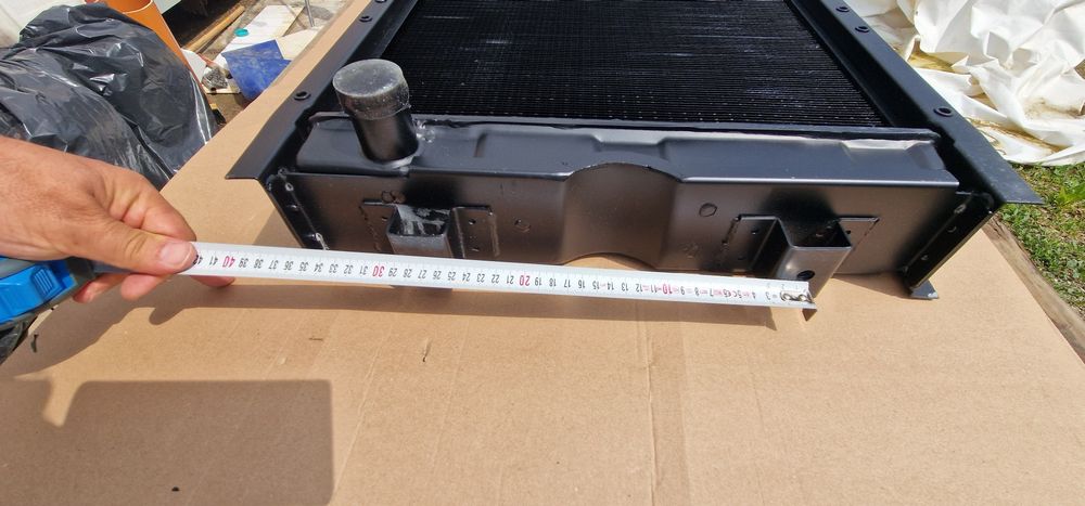 Radiator new holland td 55 td 60 td 70 td 75 td 80  td 90 Case seria AVJ 55 AVJ 60 FIAT 480BDT 640 DT FIAT 70-56 fiat