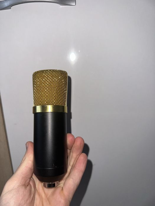 Комплект микрофон AUKEY GD-G1 (BM-800) с рамо и филтър