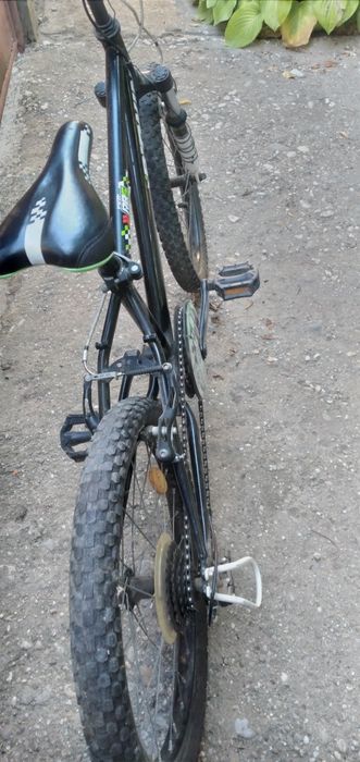 Bicicletă copii 6-9 ani.