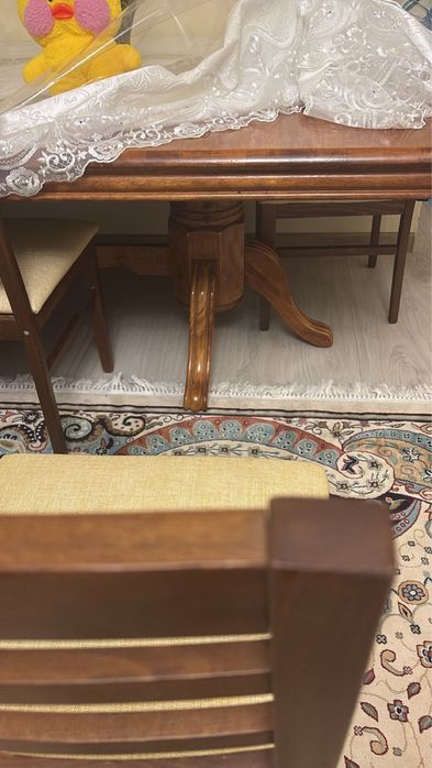 Продам стол со стульями