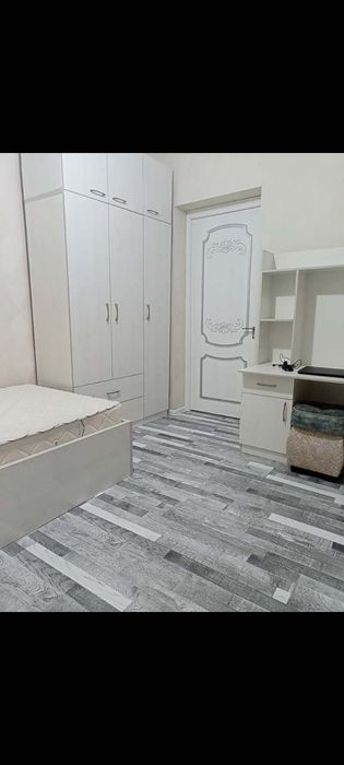 Срочно сдается дом Сергели 5 комнат, 3 сотки.