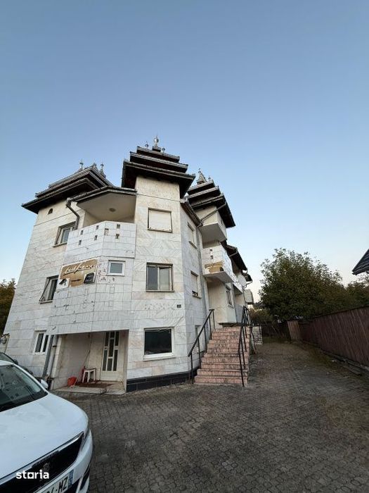 Casa P+2 cu 5 ari teren, str. Iuliu Maniu - Exclusivitate