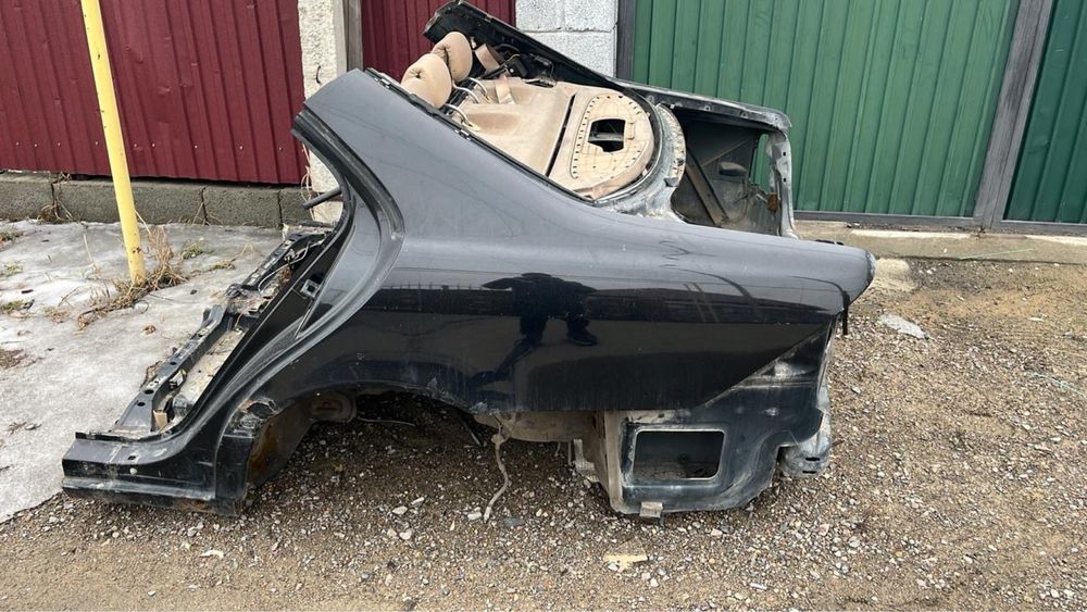 Продам задняя часть Mercedes benz W220