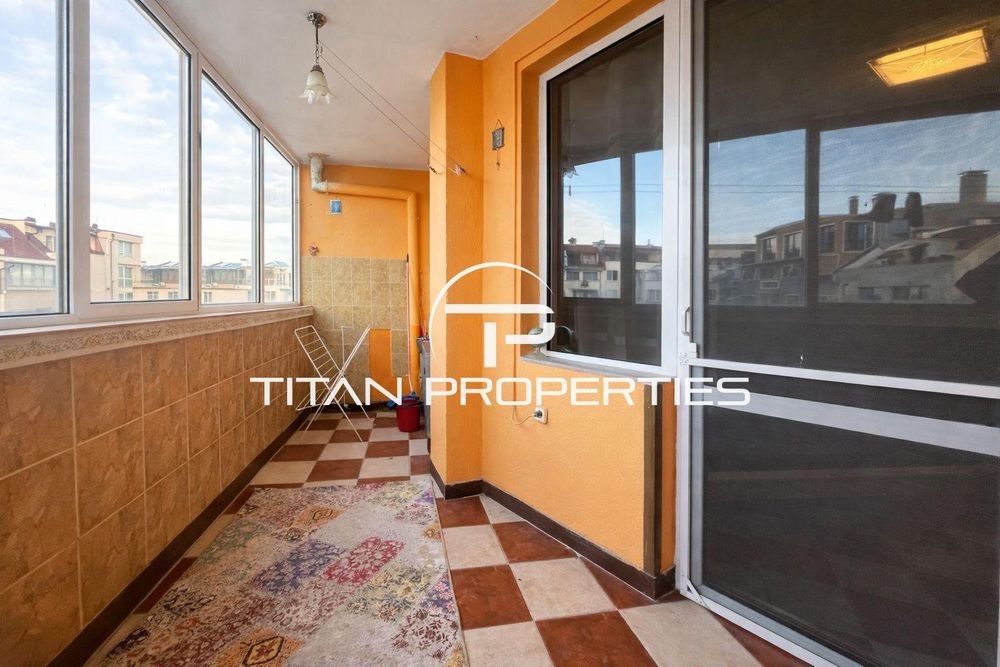 Продава се Тристаен апартамент в Пловдив, Кършияка - 103 кв.м за 1941 €/кв.м - Снимка #12