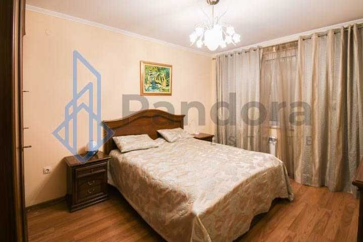 Дава се под наем Тристаен апартамент в София, Иван Вазов - 186 кв.м за 1070 € - Снимка #7