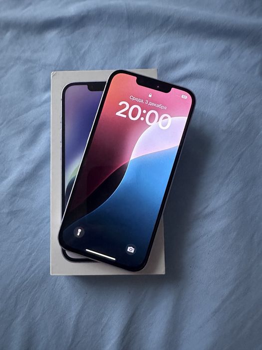 Продам айфон 14 128гб