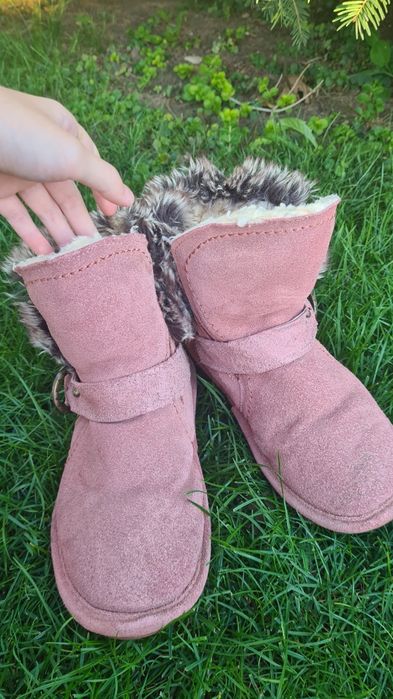 Ghete Bearpaw cu lana, 31