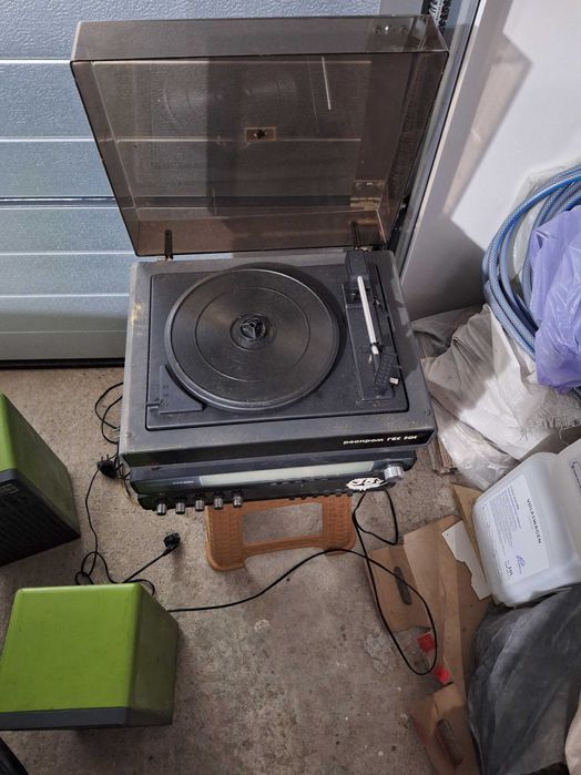 Продавам РЕТРО стерео уредба РЕСПРОМ