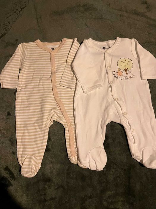 Lot 12 hainute bebe 0-1 luna (54-59 cm)/ 5 lei bucata