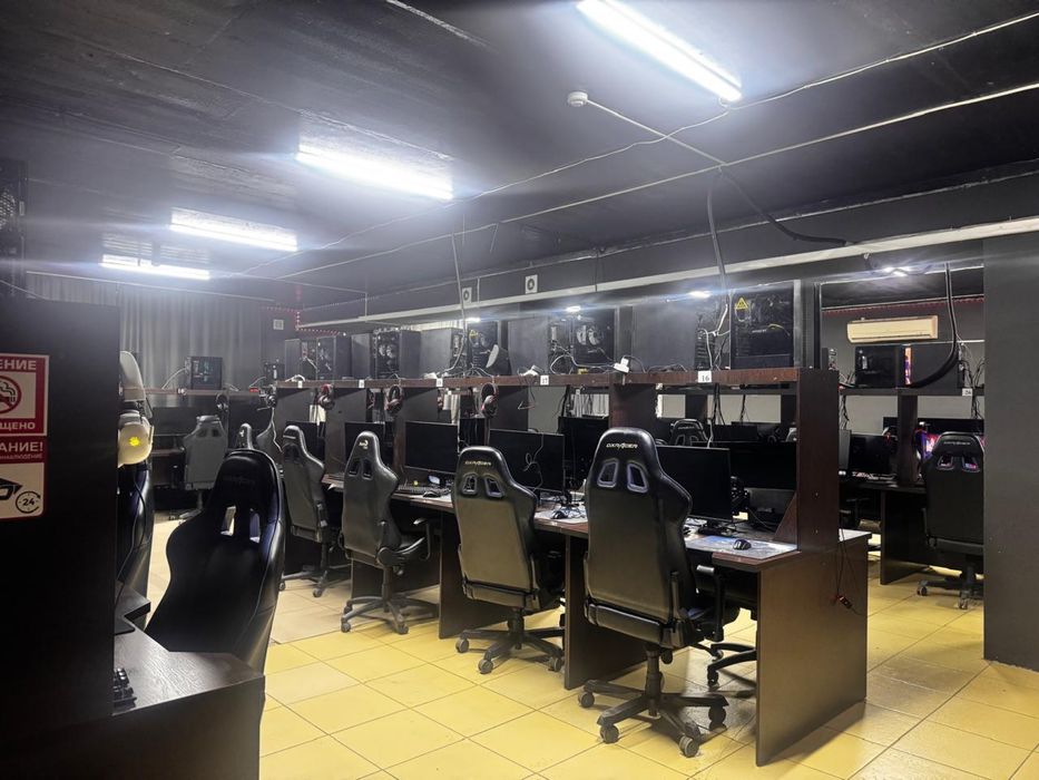 Продам компьютерный клуб