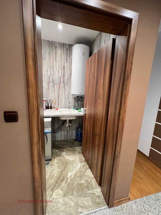 Продава се Тристаен апартамент в София, Хаджи Димитър - 101 кв.м за 1703 €/кв.м - Снимка #8