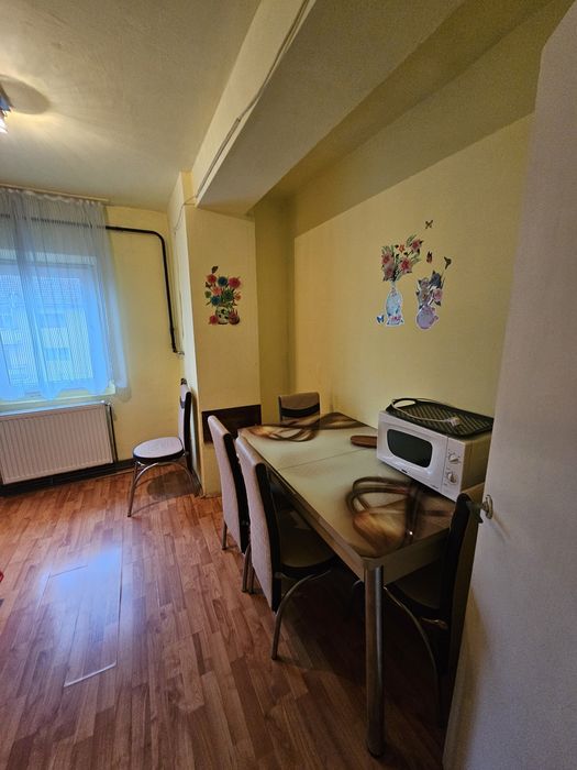 Apartament cu o cameră de închiriat