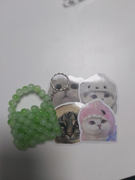 Продам мини сумочки из бусин брелок