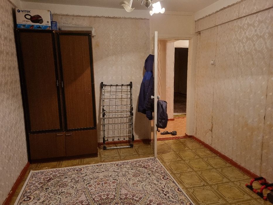 2 бөлмелі пәтер мкр Ақмешіт 12 үй 10 млн.