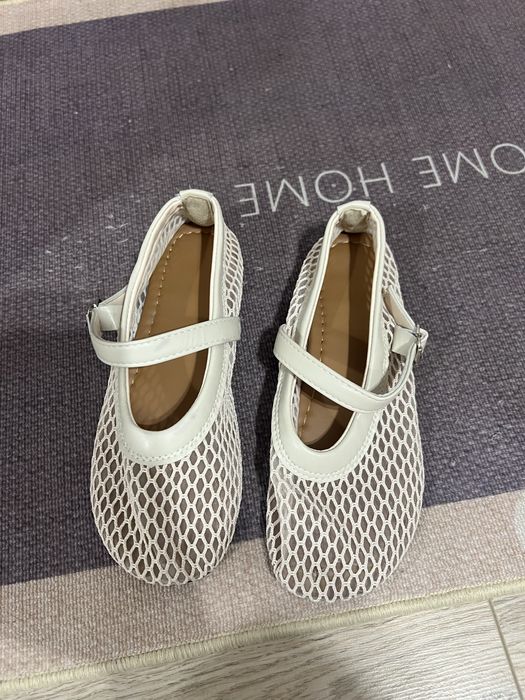 Продам балетки 37