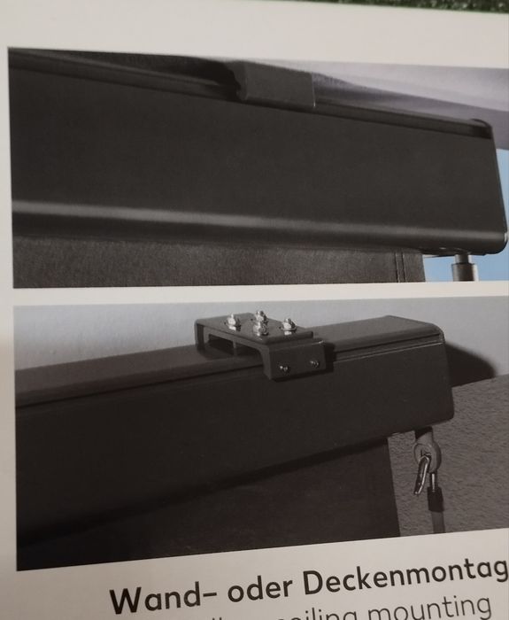 Продавам външна щора- тип  маркиза размери 140/250