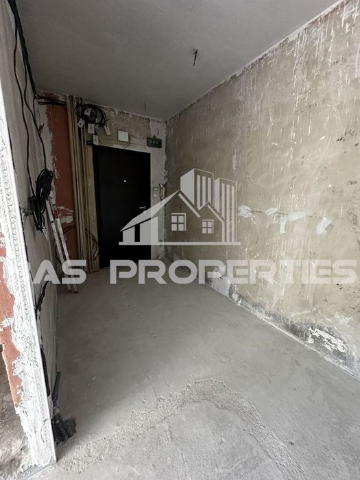 Продава се Тристаен апартамент в София, Обеля 1 - 65 кв.м за 1954 €/кв.м - Снимка #7