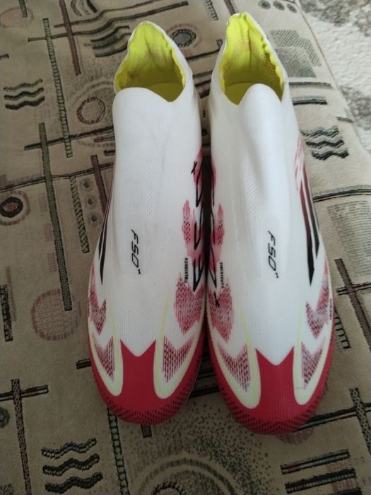 Бутсы f50+ 45 размер