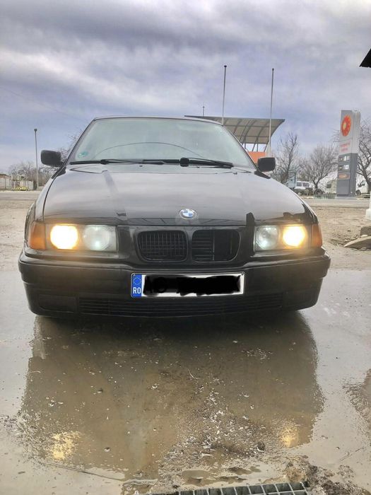 Bmw seria 3  (e36) 316i  pisicuta