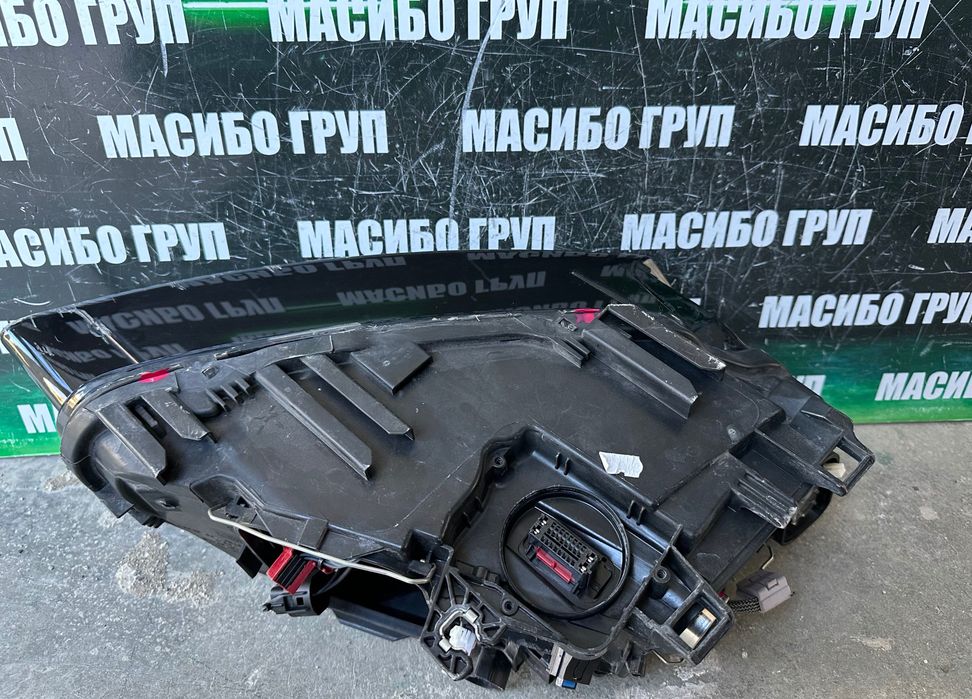 Фар far ляв фарове за Ауди Кю5 фейс Audi Q5 SQ5 8R facelift