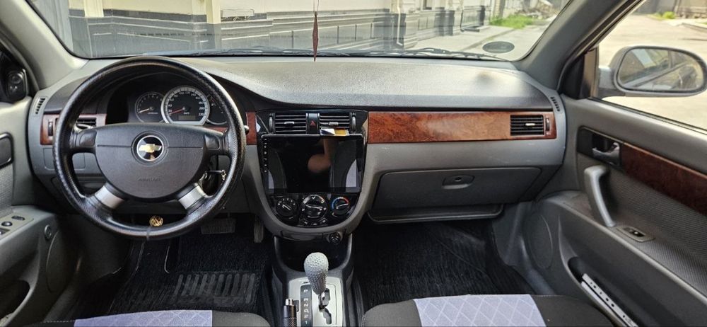 Ласетти 2013 йил жентра килинган 1.6 матор 268000 км пробег метан газ