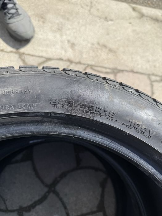 Goodyear Ultragrip 8 245/45/18 Iarna