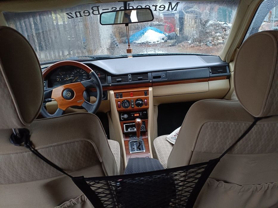 Мерседес230 2.3 автомат