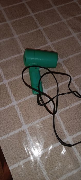 Продам фен для волос