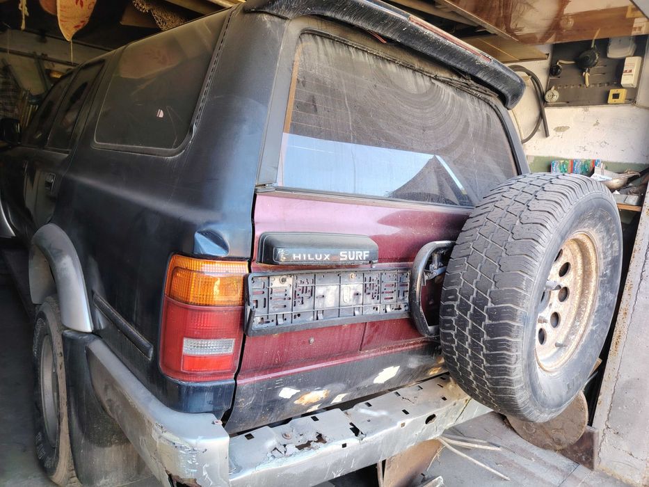 Toyota Hilux Surf 1993 г.