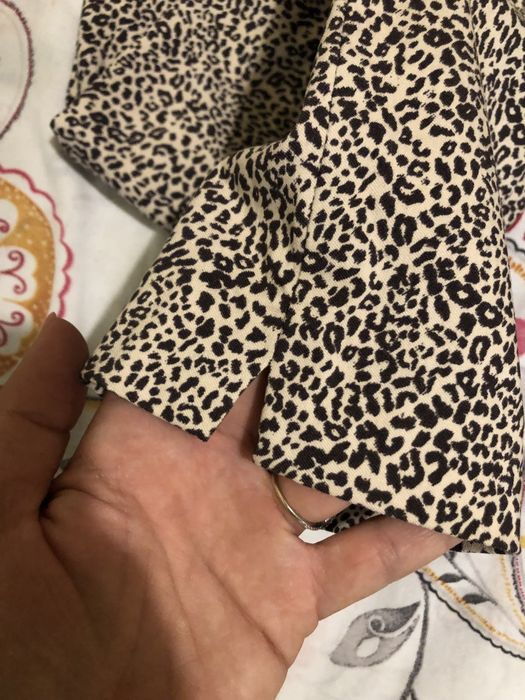 Тигров панталон Mango