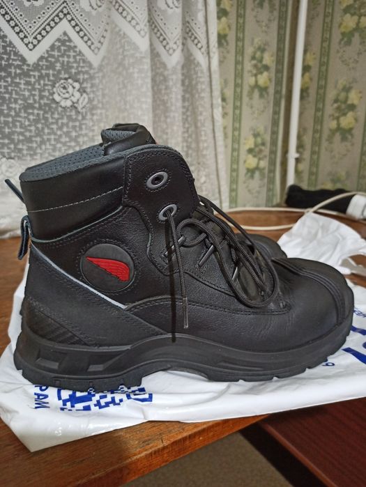 Ботинки защитные Италия