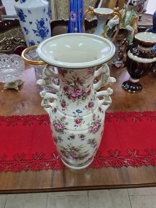 Уникална изключително красива антикварна белгийска порцеланова ваза