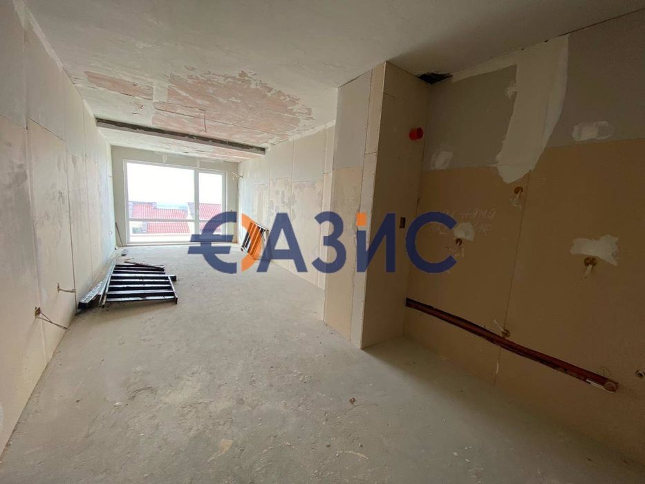 Продава се Тристаен апартамент в с. Кошарица, Област Бургас - 80 кв.м за 276 €/кв.м - Снимка #10