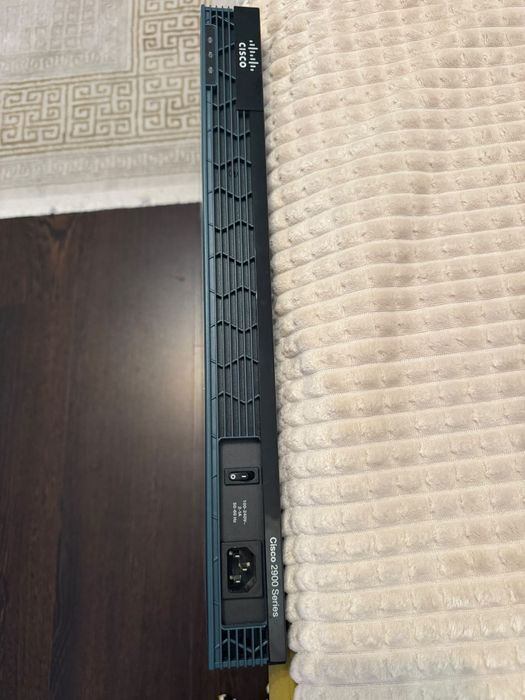 Cisco 2901/K9 Router profesional enterprise