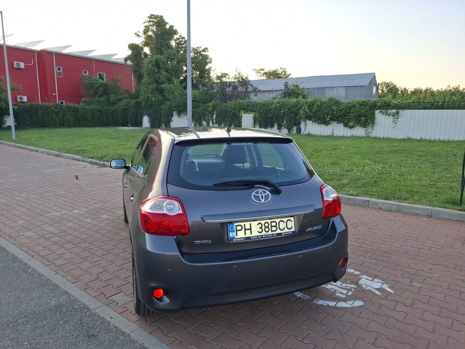 Primul proprietar vând Toyota Auris 1.4 D, an 2012