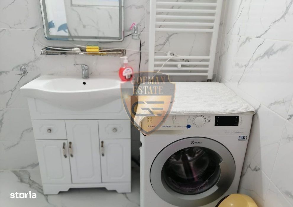 3 Camere, ultracentral Sala Sporturilor, 2 bai, curte privata, parcare