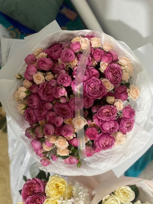 Живые красивые цветы