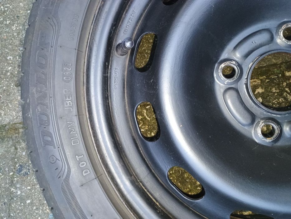 Dunlop 195/50/15 и джанти за Ford Fiesta MK7