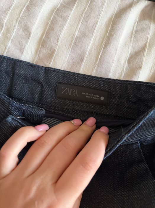 Широки дънки на Zara