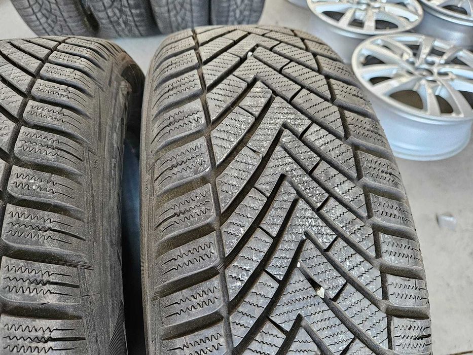 2 Anvelope IARNA 205.60.16 'Vredestein' [dot 2023] ; ca NOI