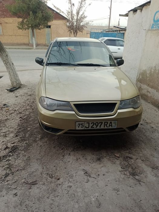 Nexia 2 2009 yil holati oʻrta yurib turgan moshin