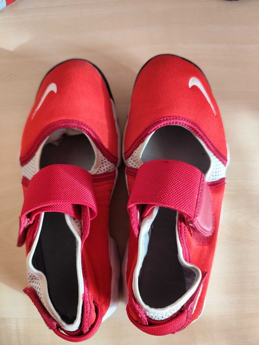 Спортни обувки Nike