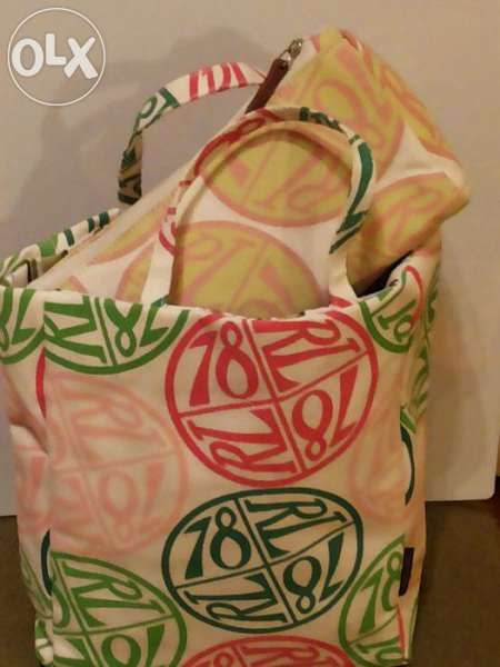 Нови Козметична чантичка и несесер Rene Lezard