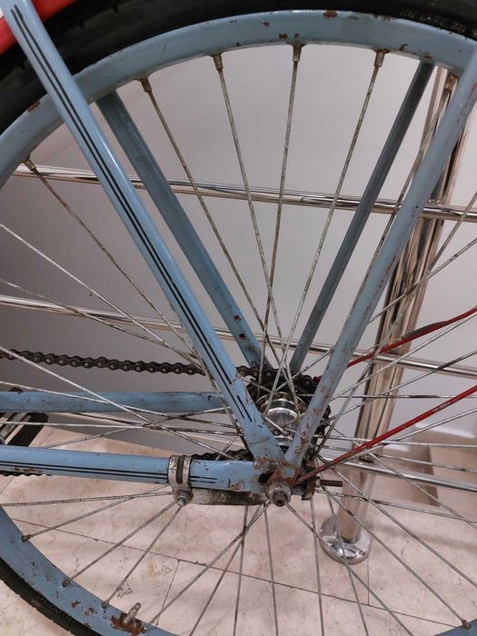 Bicicleta pegas ideal anii 80