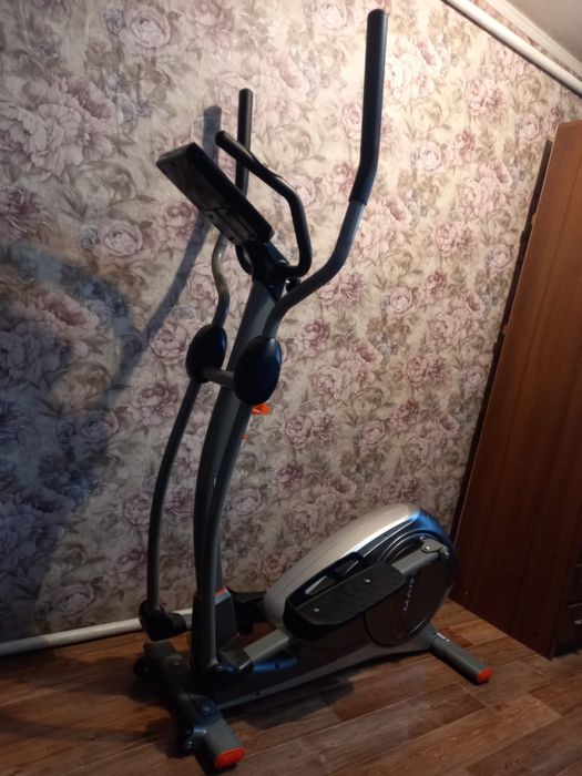 Эллиптический тренажер ОМА 8900 Е52